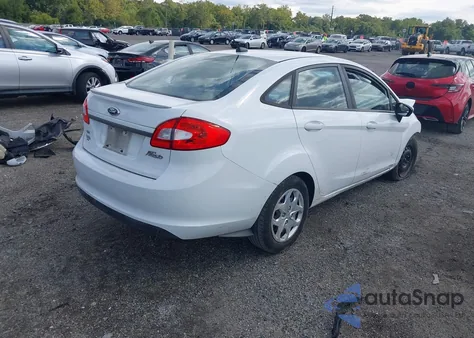 2012 Ford Fiesta Se из США, поврежденный, VIN 3FADP4BJ4CM184747